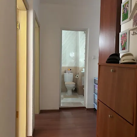 Two Bedroom Suny In Sunny *